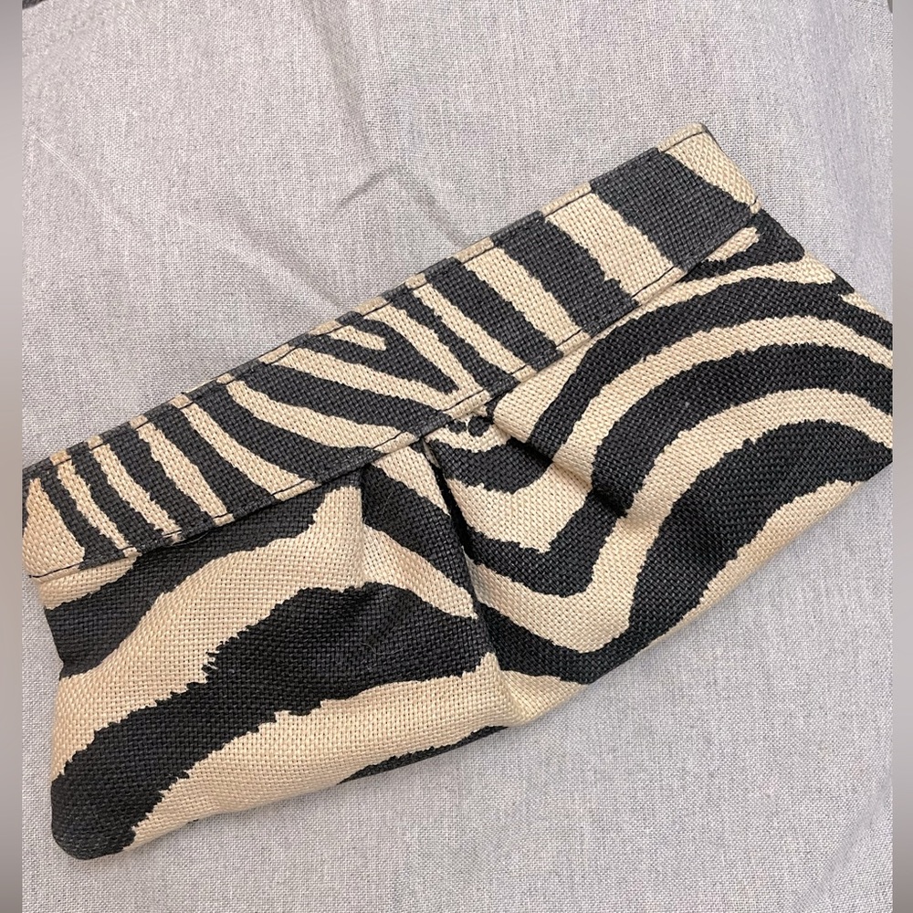 Lauren Merkin zebra clutch!
